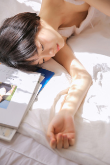 青田典子